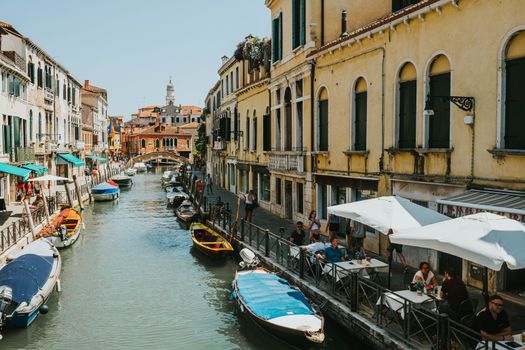 Cicchetti (Venetian tapas) crawl — Venice