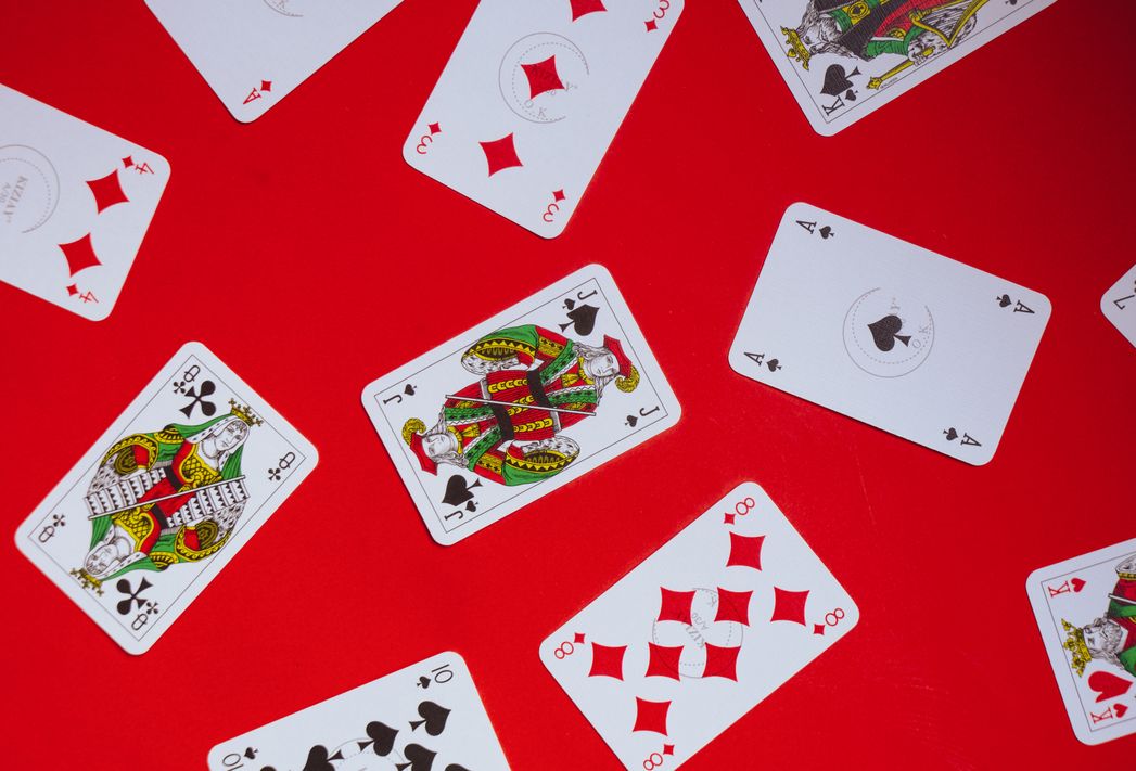 Online Casino: Spielautomaten und Live-Spiele im Überblick