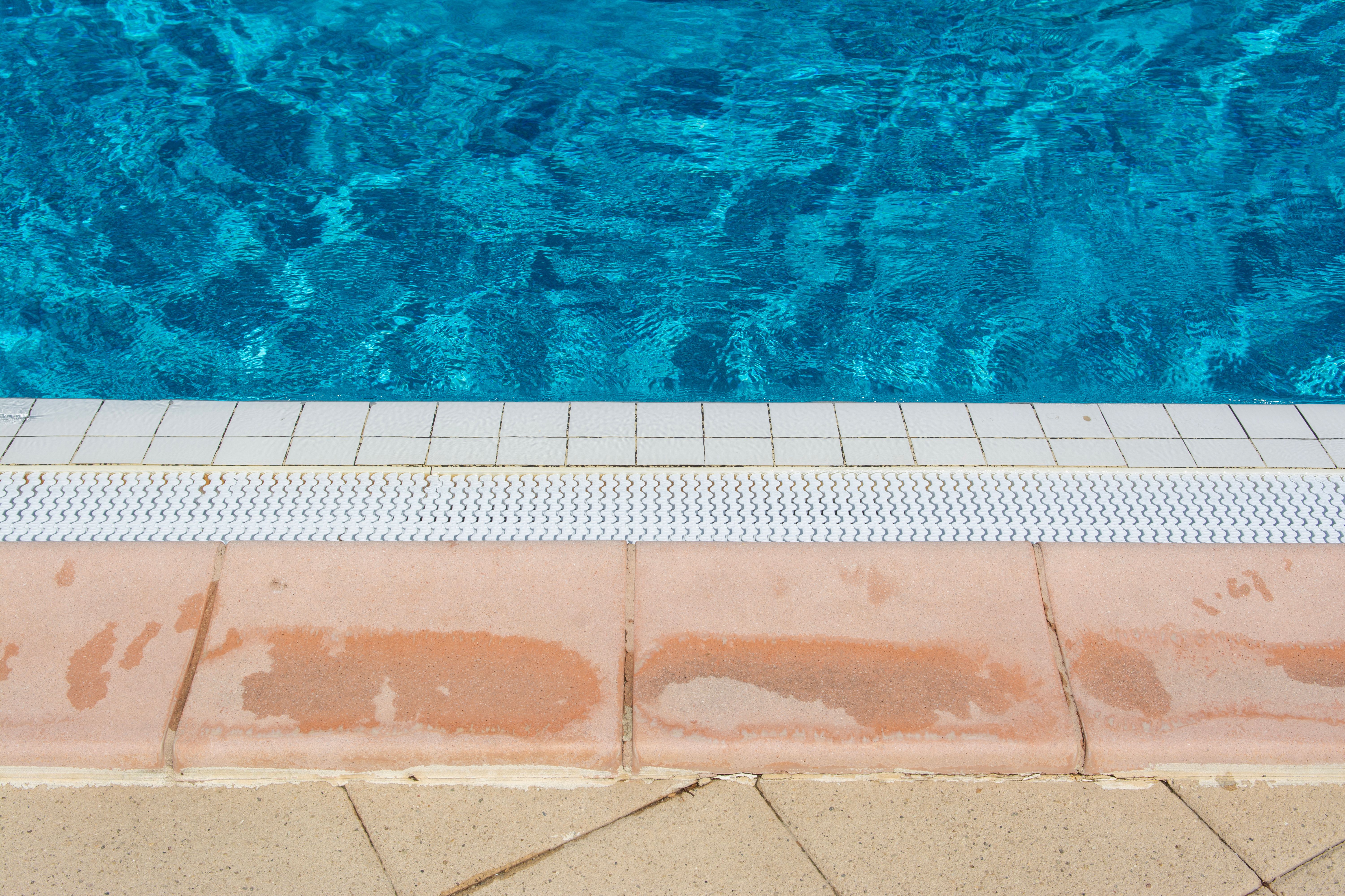 The Edge of a Swimming Pool · Free Stock Photo
