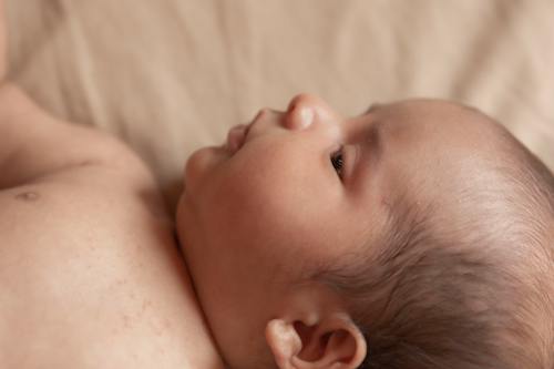 Gratis Fotos de stock gratuitas de bebé, cabeza, de cerca Foto de stock