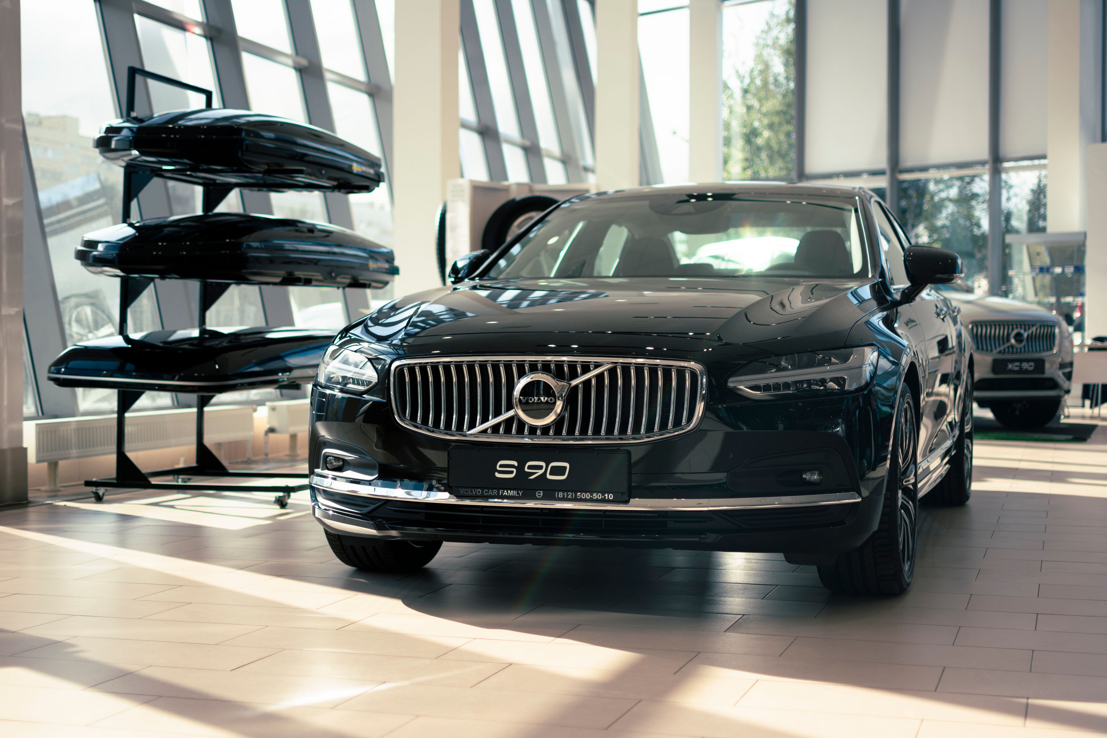 Volvo S90 showroom