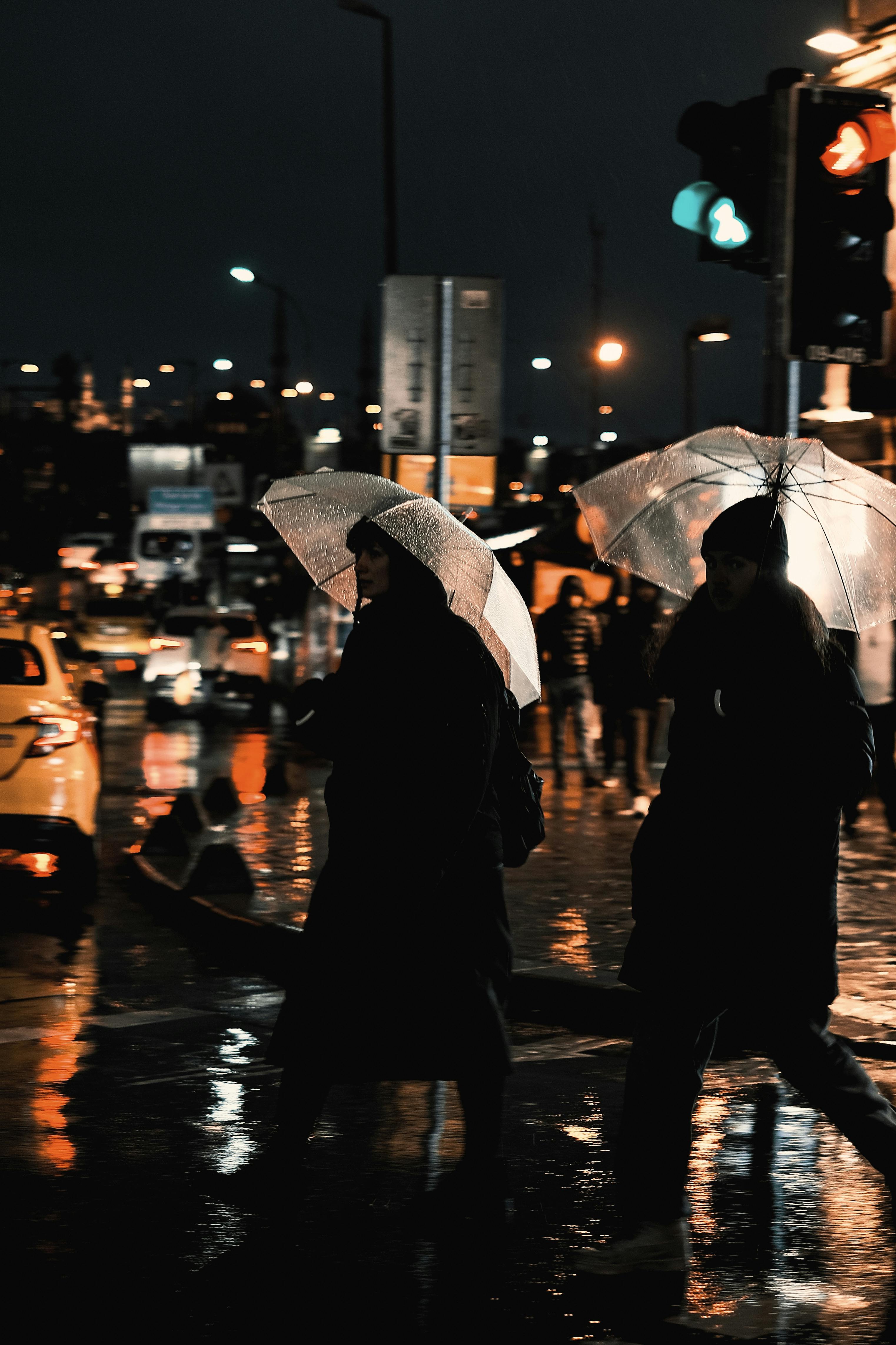 Strangers in the night, The walk of the umbrella