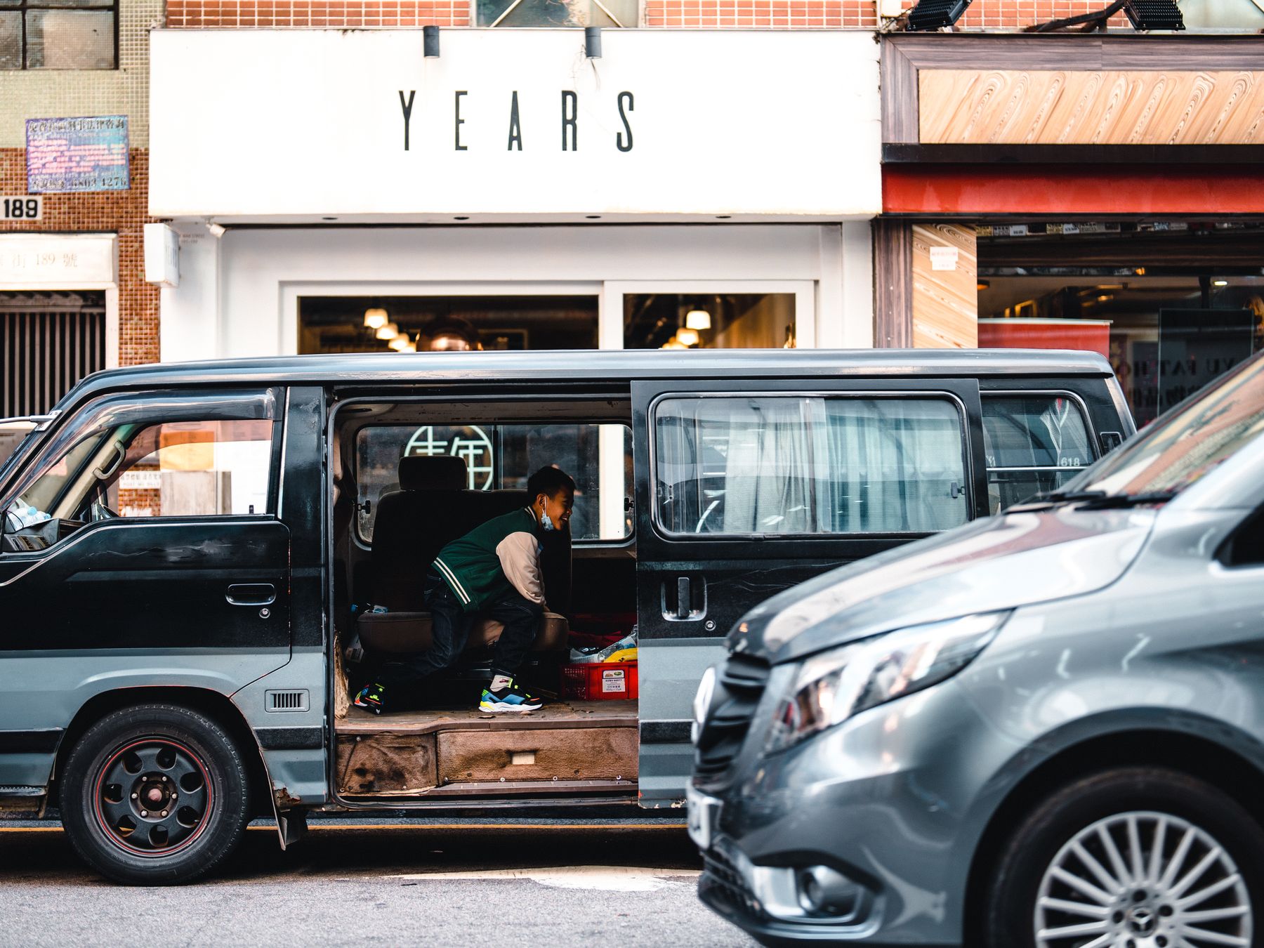 Amersham — man and van team loading a removal van