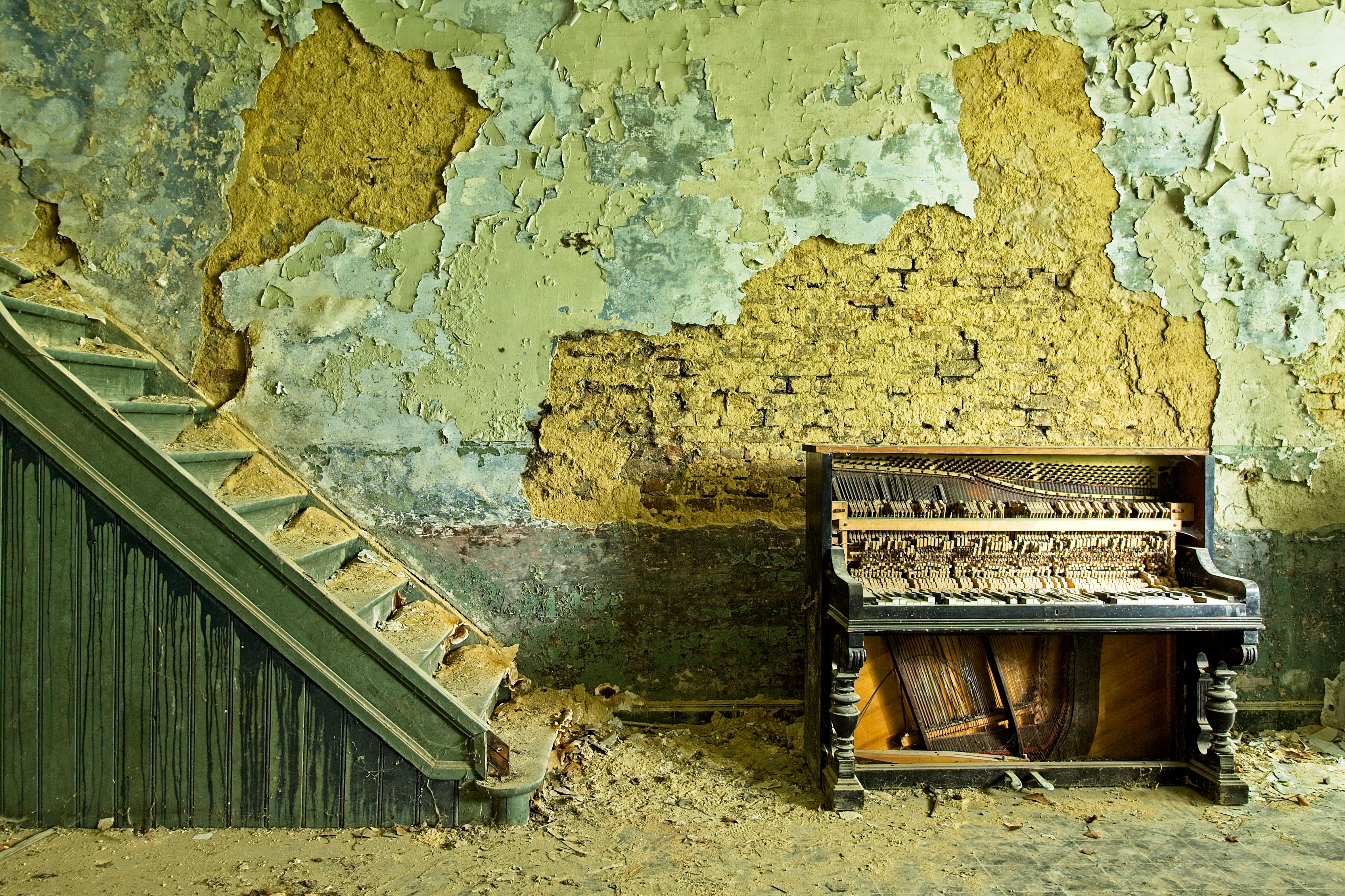 Free My old piano Stock Photo