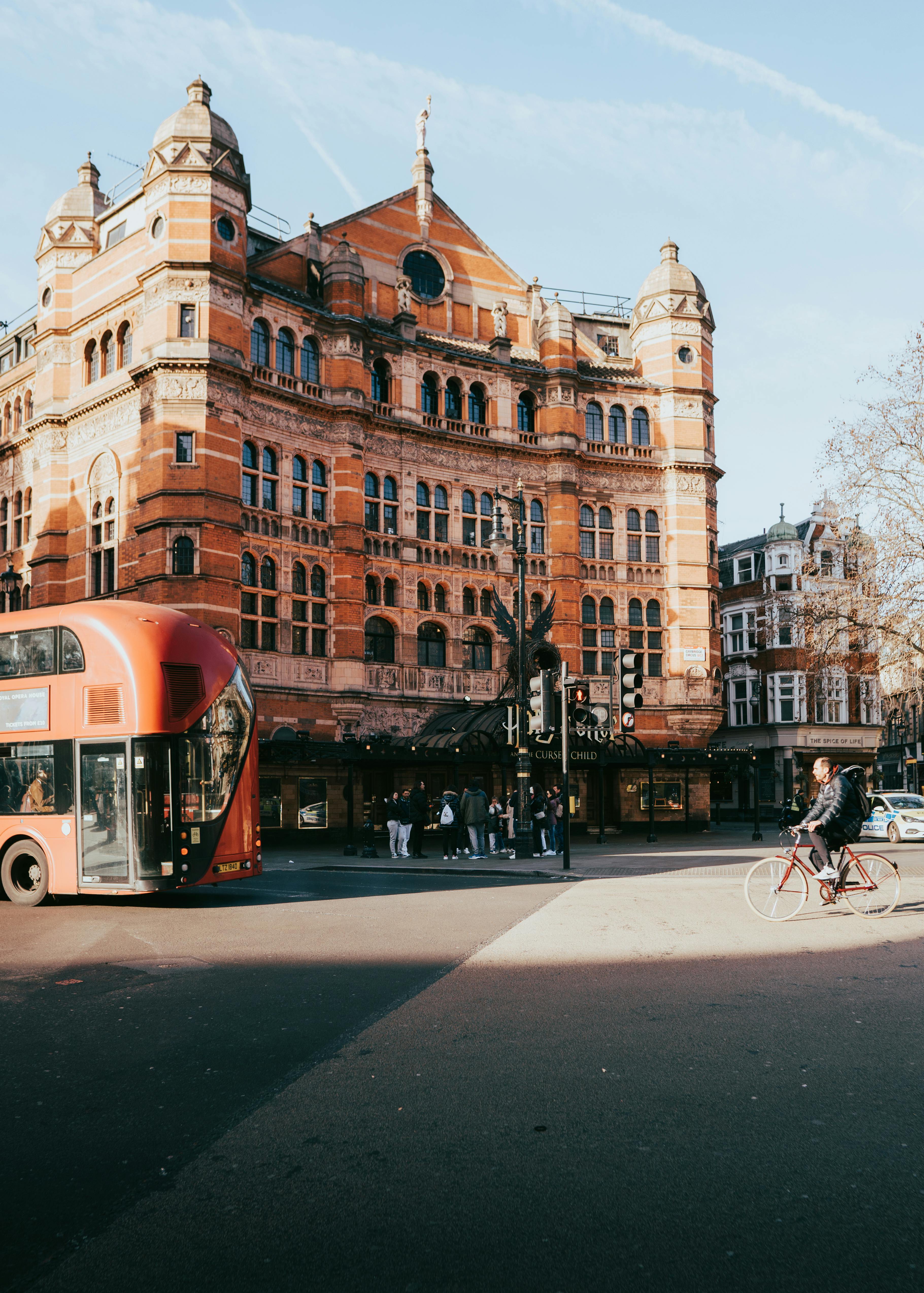 Gratis stockfoto met architectuur, attractie, beroemde bezienswaardigheid Stockfoto