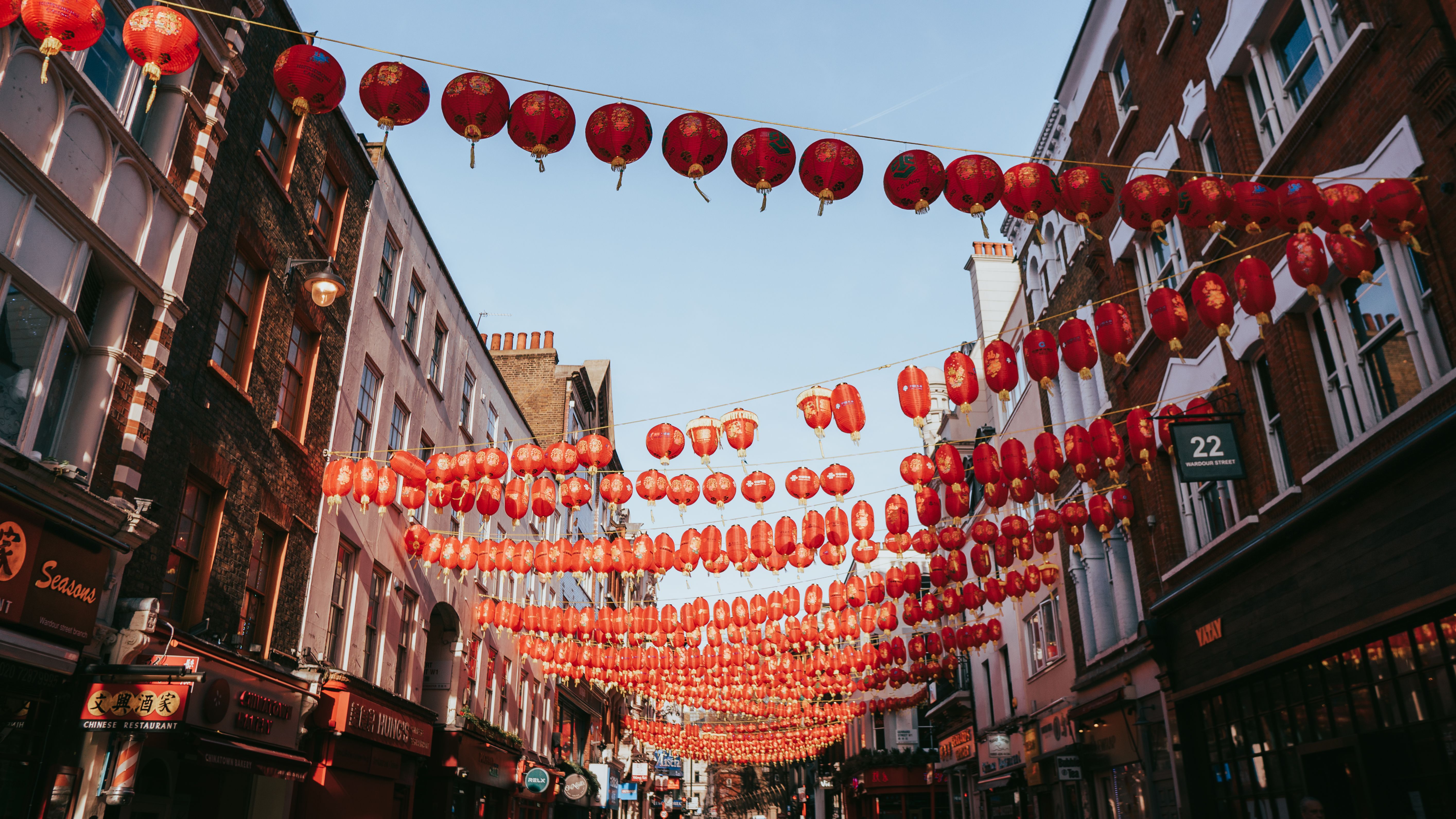 美伊停火协议达成，英国华人如何理解国际局势对在英生活的影响？