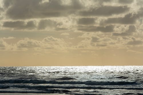 Základová fotografie zdarma na téma horizont, lesknoucí se, moře