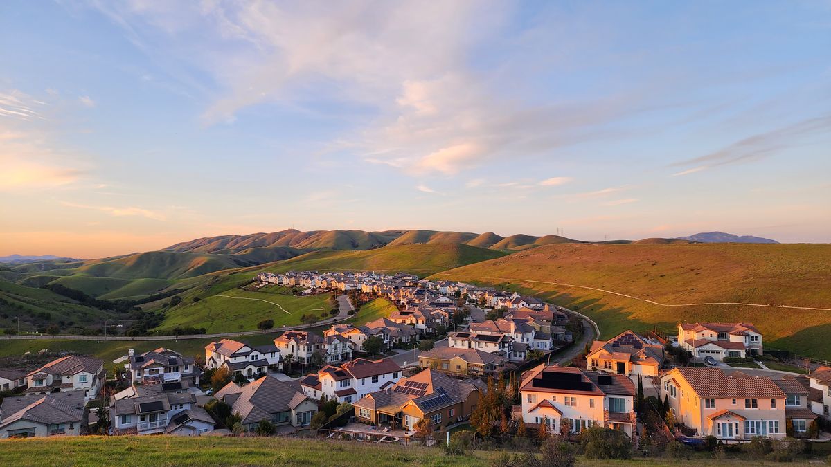 Gift Card Giveaways in Irvine, CA: Updated 2026 List for Local Winners