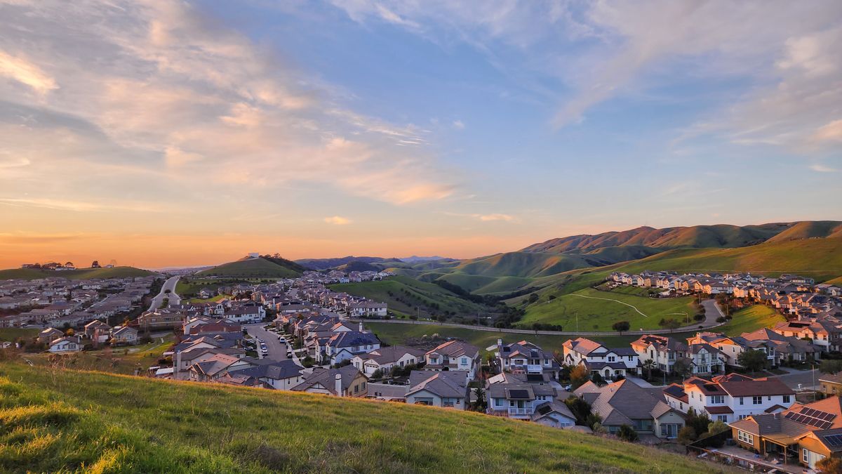 Best Travel Sweepstakes in Irvine, CA: 2026 Local Guide