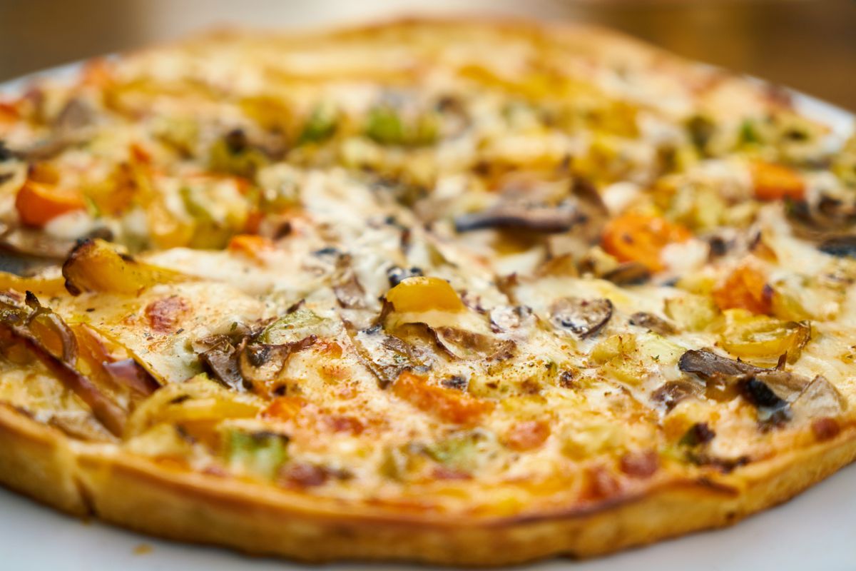 Plain Cheese Pizza