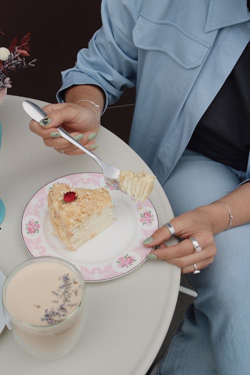 Δωρεάν στοκ φωτογραφιών με cafe, γυναίκα, διχάλα