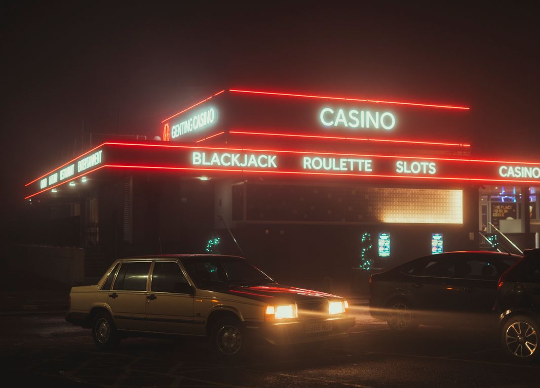 Online Casino: Spielautomaten und Live-Spiele im Überblick