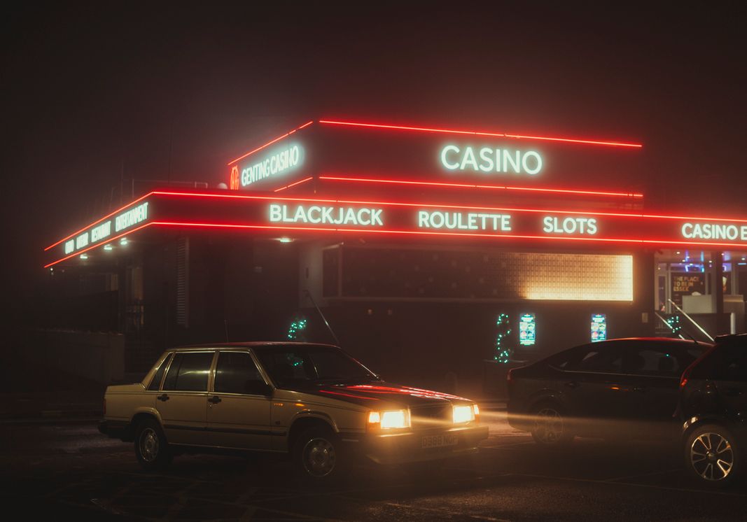 Online Casino: Spielautomaten und Live-Spiele im Überblick
