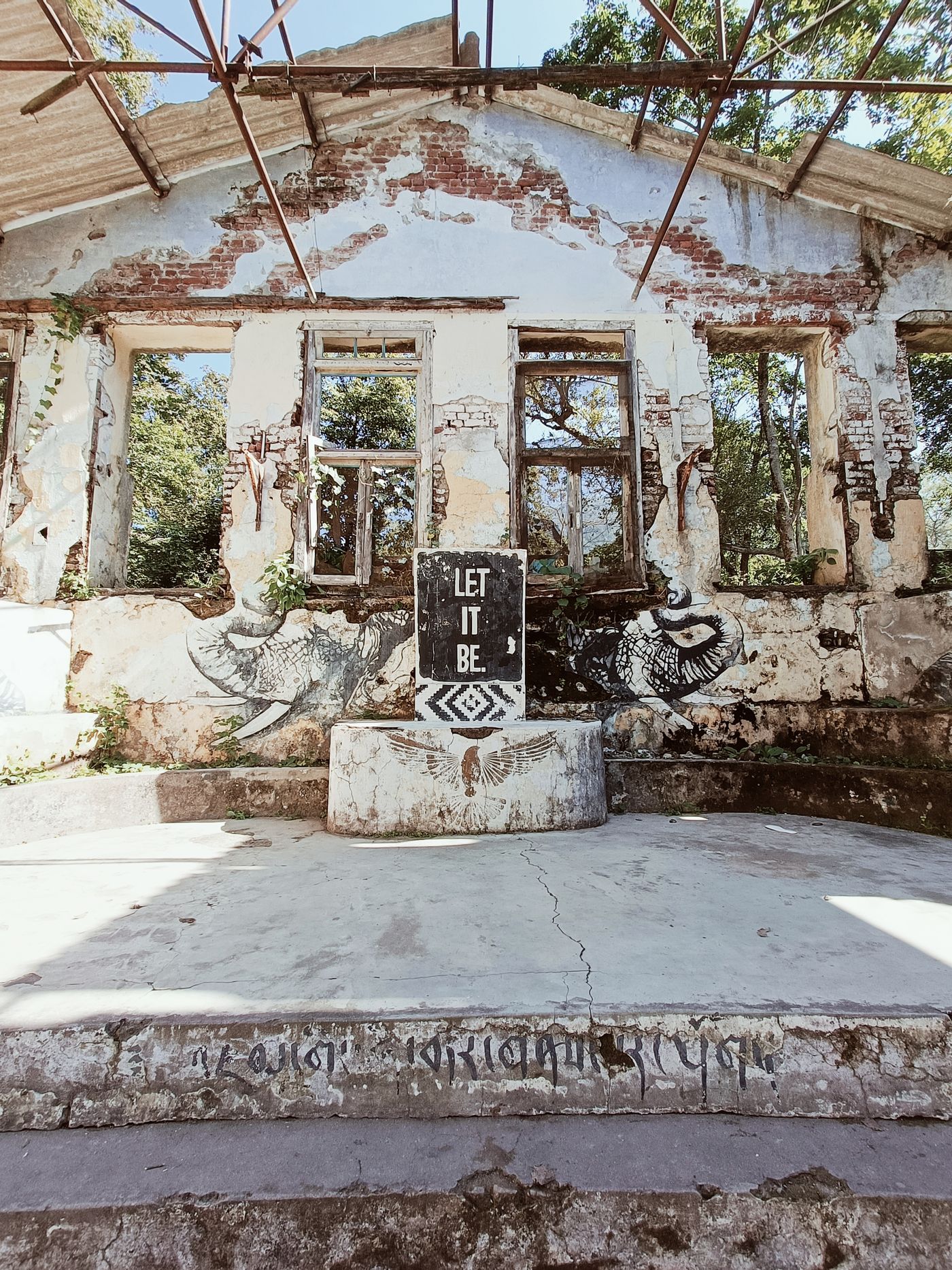 Beatles Ashram (Chaurasi Kutia) — Uttarakhand travel photograph 2