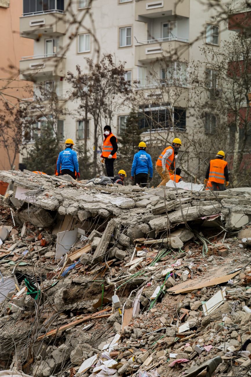 Delhi hostel collapse kills seven as building owner remains untraceable