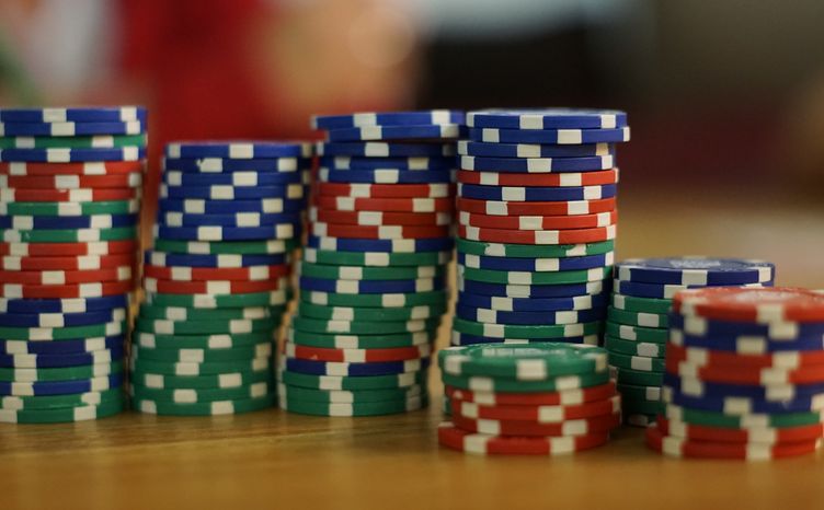 Online Casino: Spielautomaten und Live-Spiele im Überblick