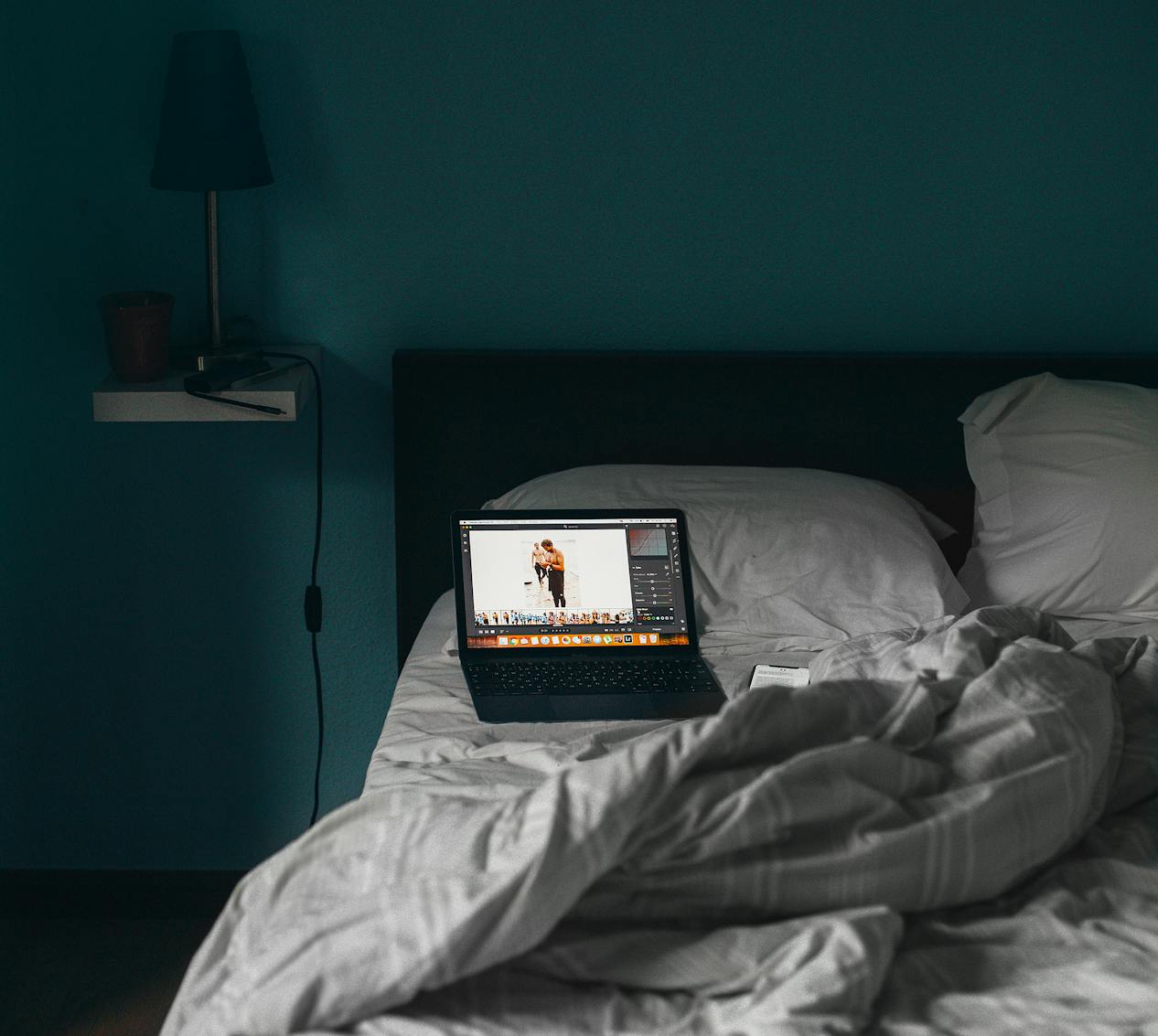 23,706+ Best Free Computers Stock Photos & Images · 100% Royalty-Free ...