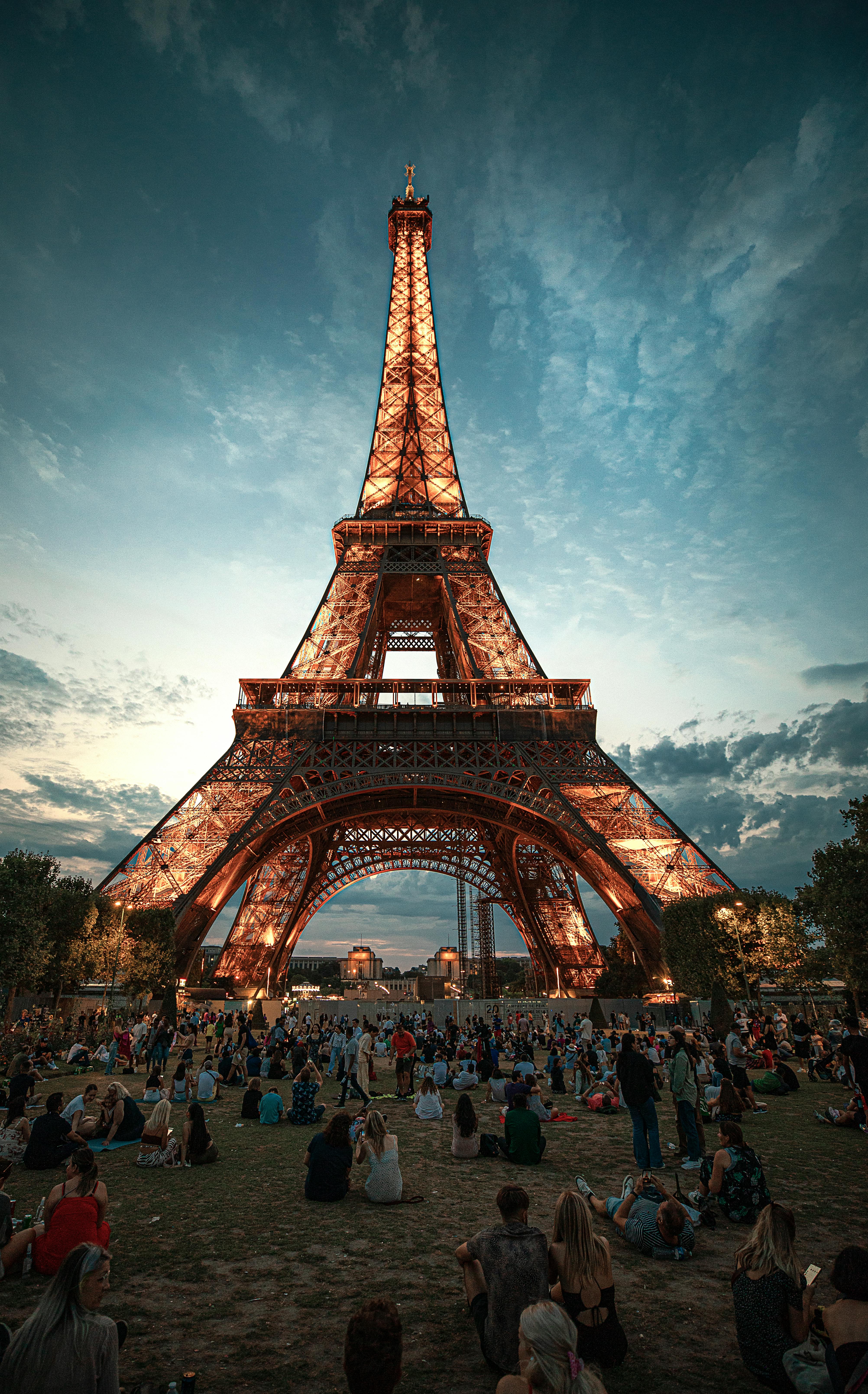 Paris Wallpaper HD. See cityscapes for the phone. Paris, France, capital of  the building.