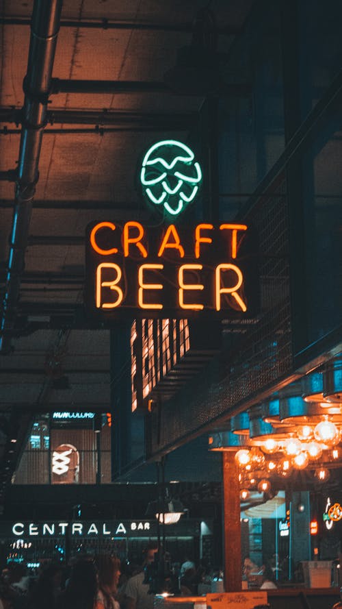 Neon Sign of a Bar