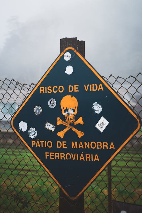 Photo of a Warning Sign 
