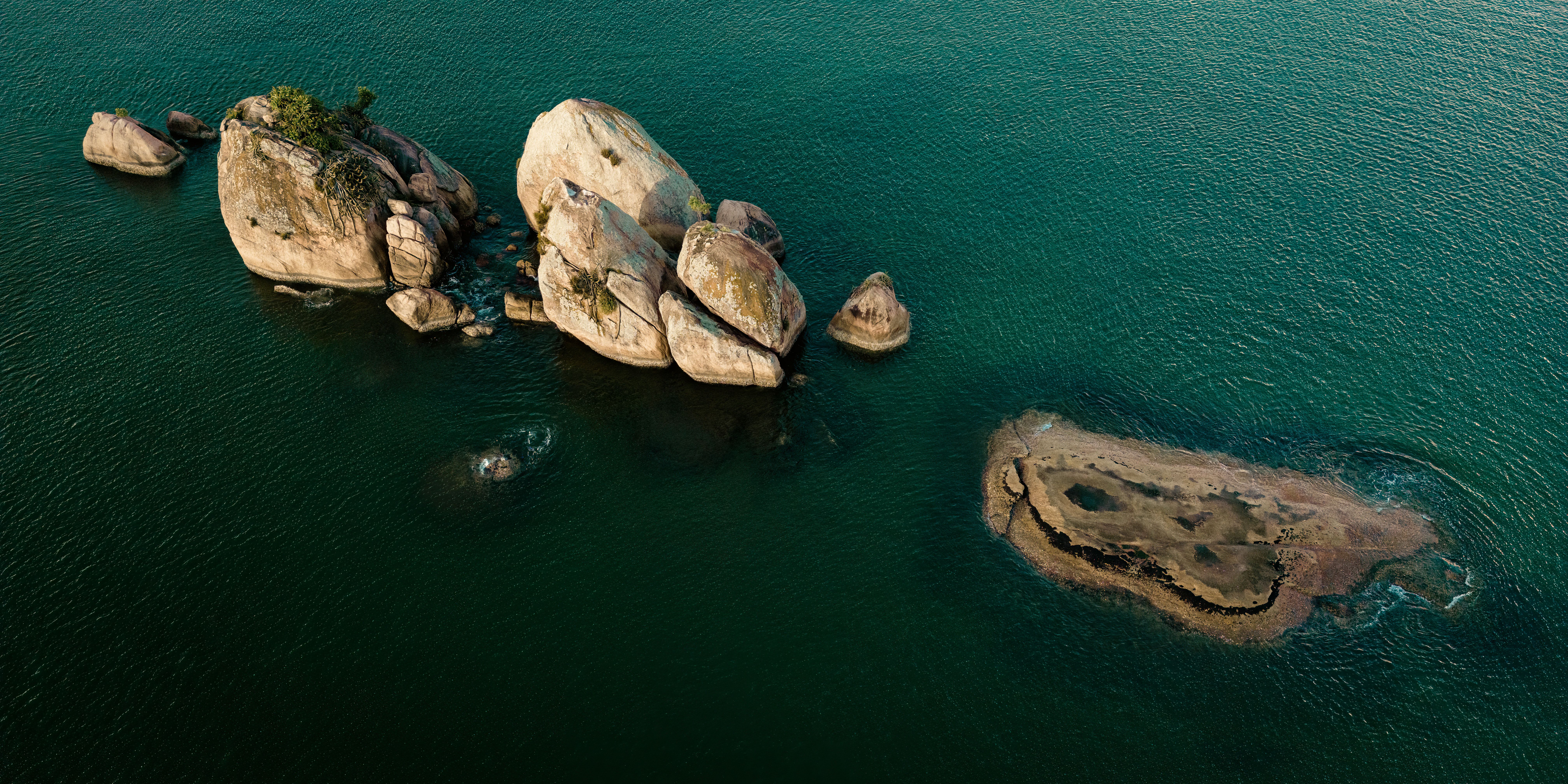 Sea Rocks Formation · Free Stock Photo