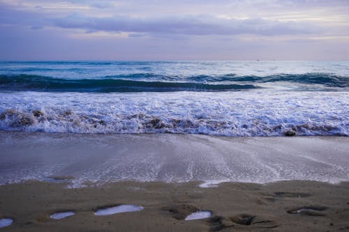 Water Fizzing at Beach