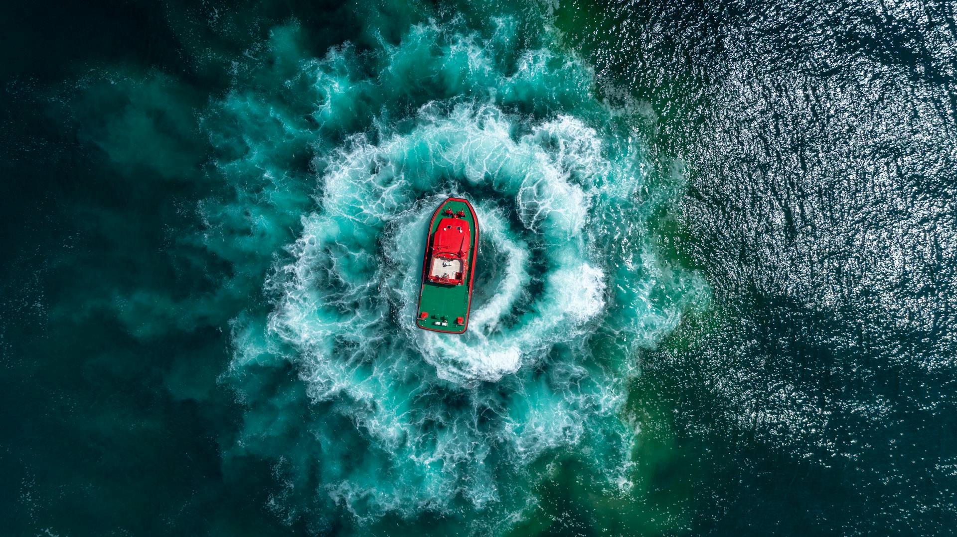 Top View Photo of Boat on Ocean