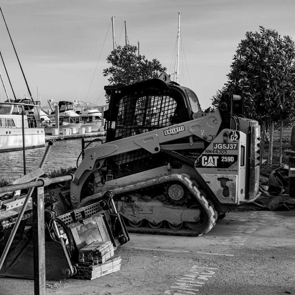 Apperley — belongings being loaded for transport to storage