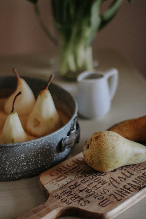Pears on Tray and in Cake Form