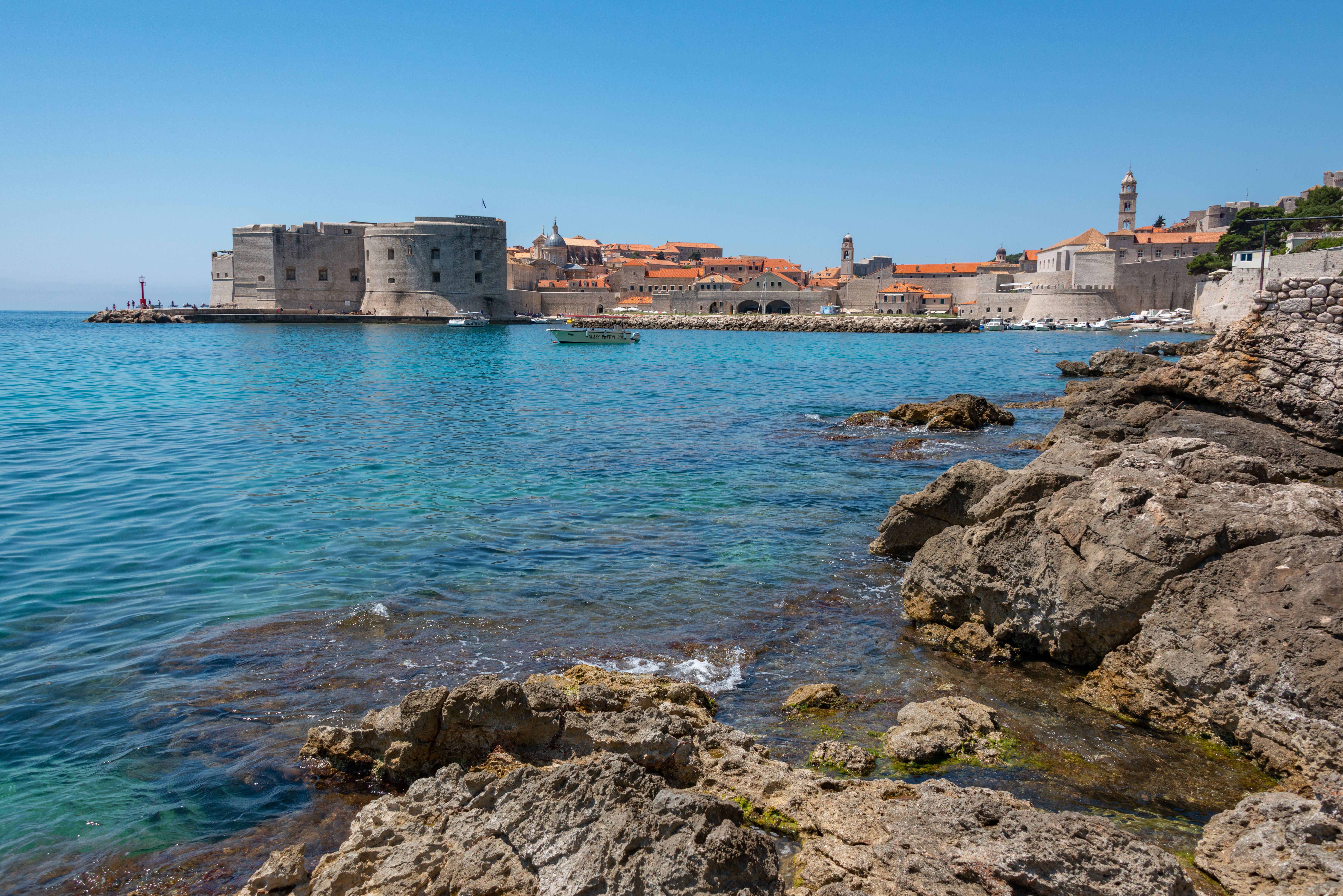 Fort Bokar rising from the sea below the western walls
