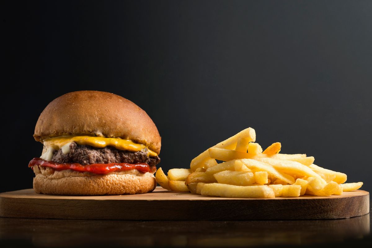 Calories du burger : maison vs fast-food - Comparaison détaillée : burger maison vs burger fast-food