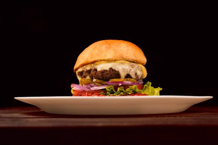 Close-up Photo Of A Cheeseburger 