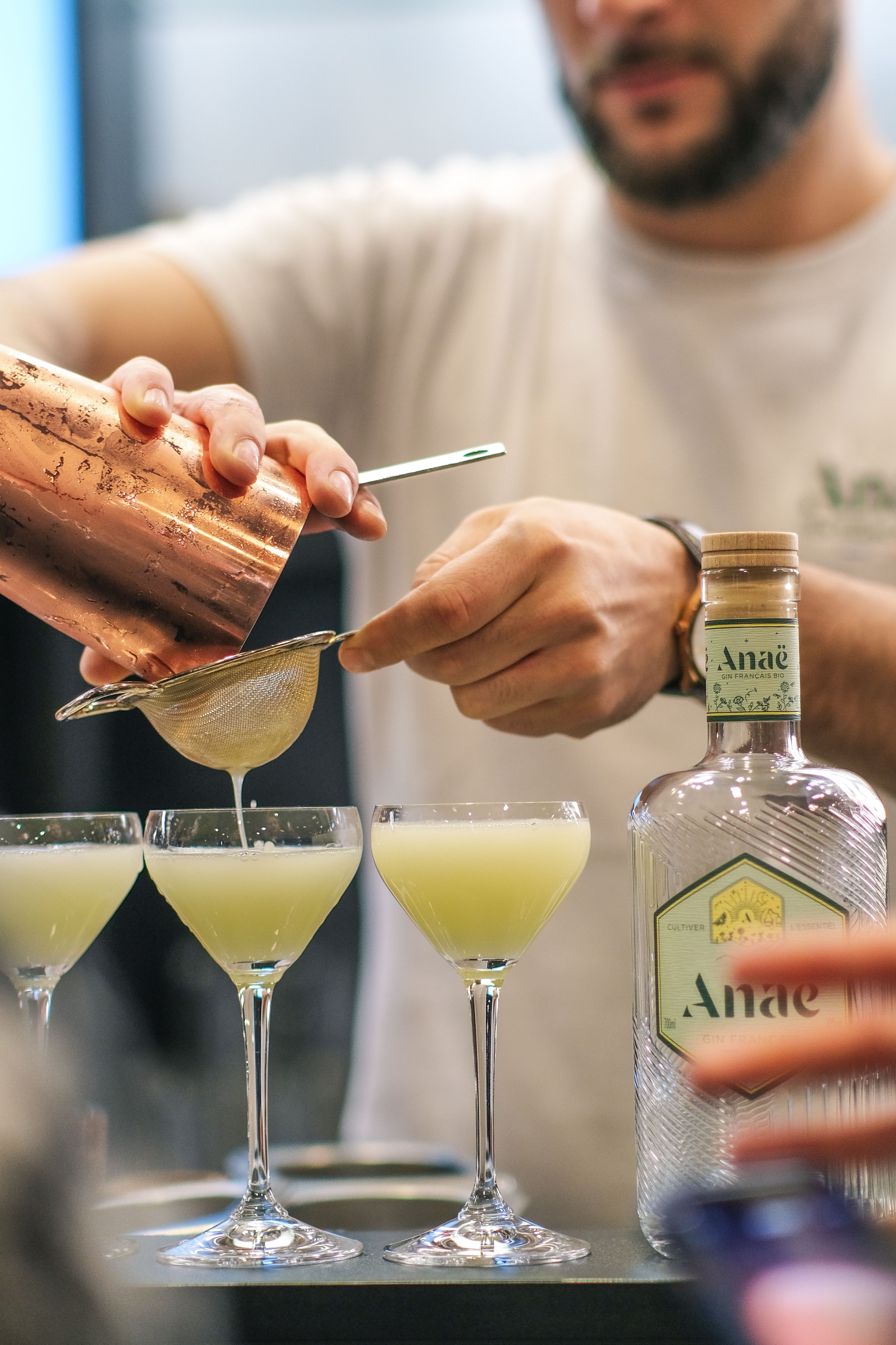 Cocktail Bartender Photos, Download The BEST