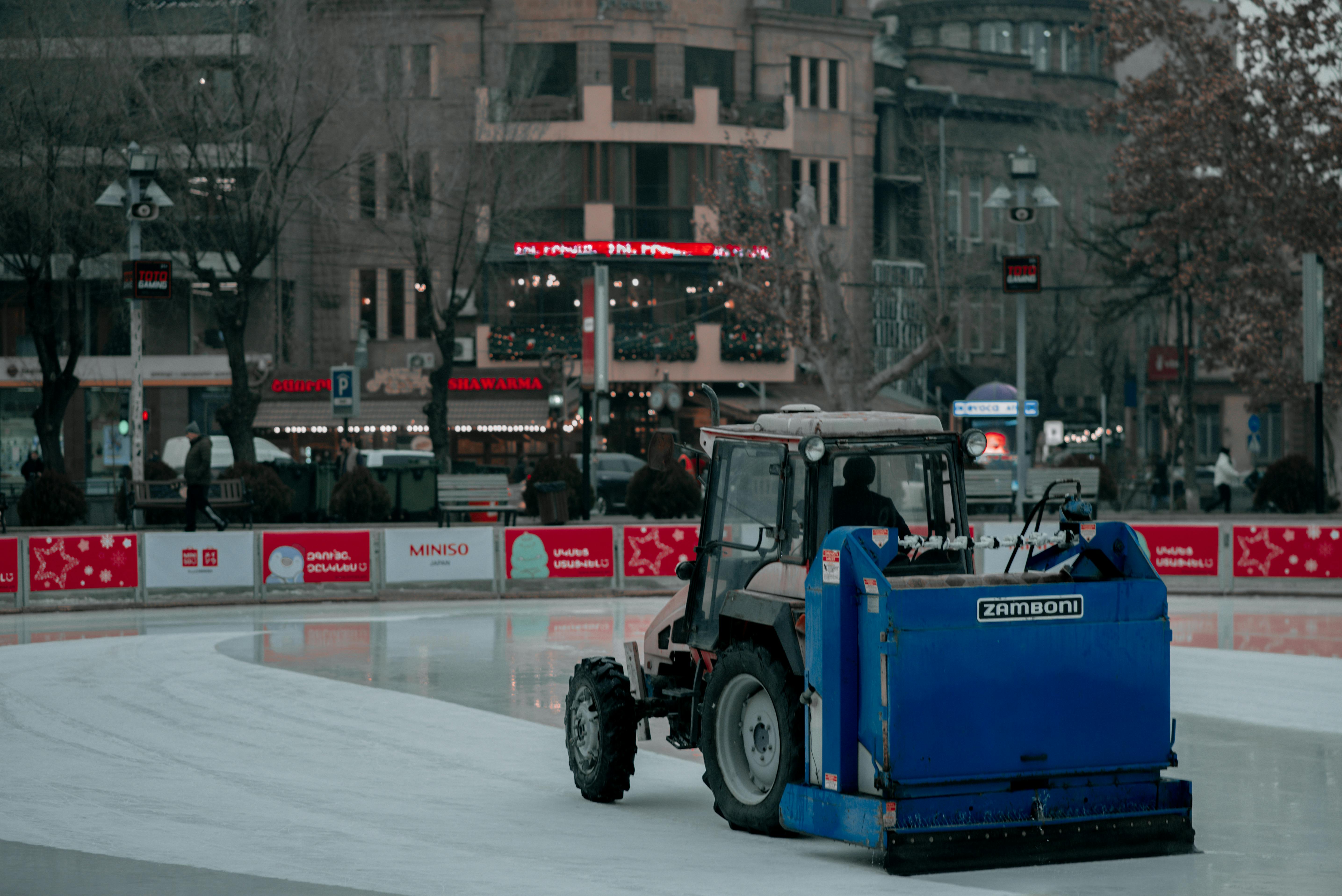 Machine Resurfacing Ice on Skating Rink · Free Stock Photo