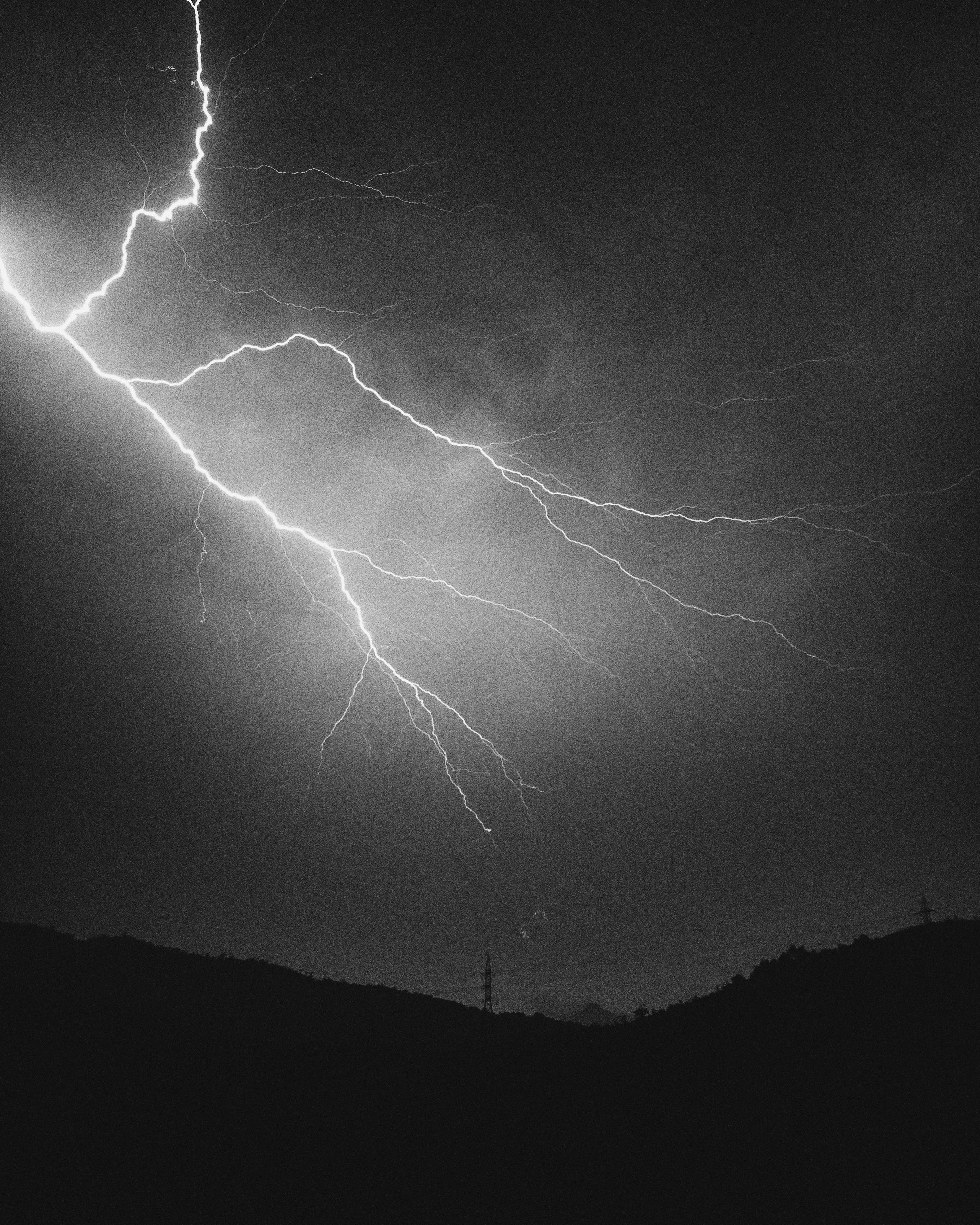 Shining Wide Lightning · Free Stock Photo