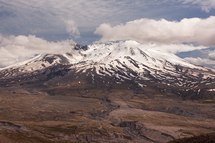 Mount St. Helens