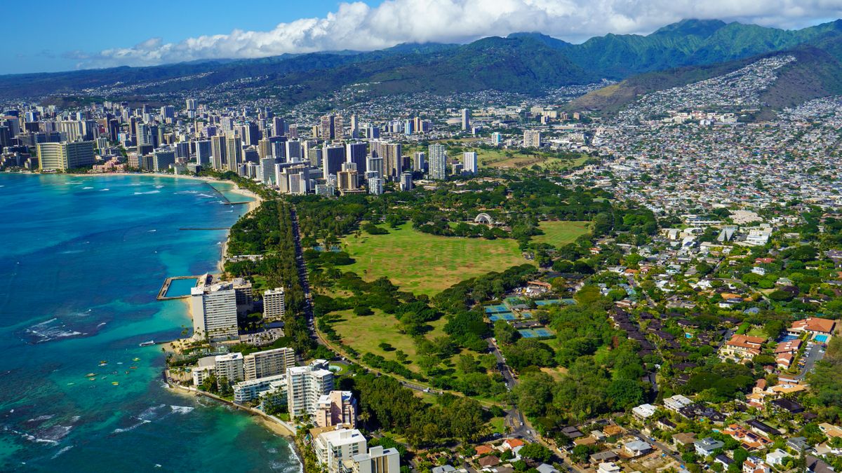 Honolulu, HI Back-To-School Giveaways Near Me: Where to Find Legit Deals