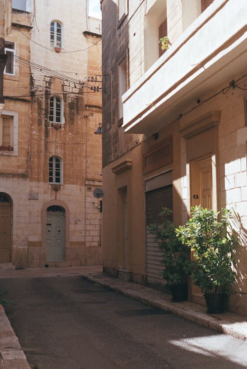 Foto d'estoc gratuïta de carrer, carreró, carrers de la ciutat