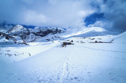 Kostenloses Stock Foto zu @draussen, abhang, alpen