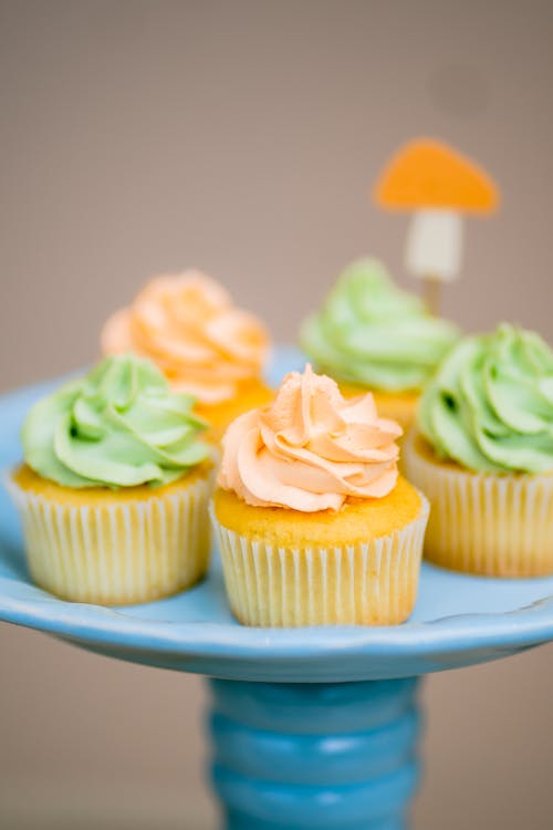 Cupcakes with Orange and Green Frosting 