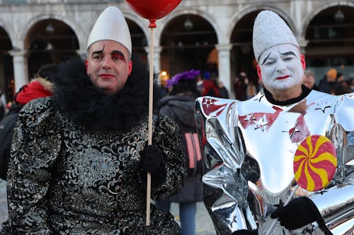 Fotobanka s bezplatnými fotkami na tému festival, klaun, kostýmy