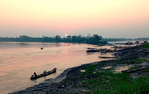 Atardecer río Amazonas