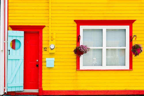 Gratis lagerfoto af blomster, facade, facader