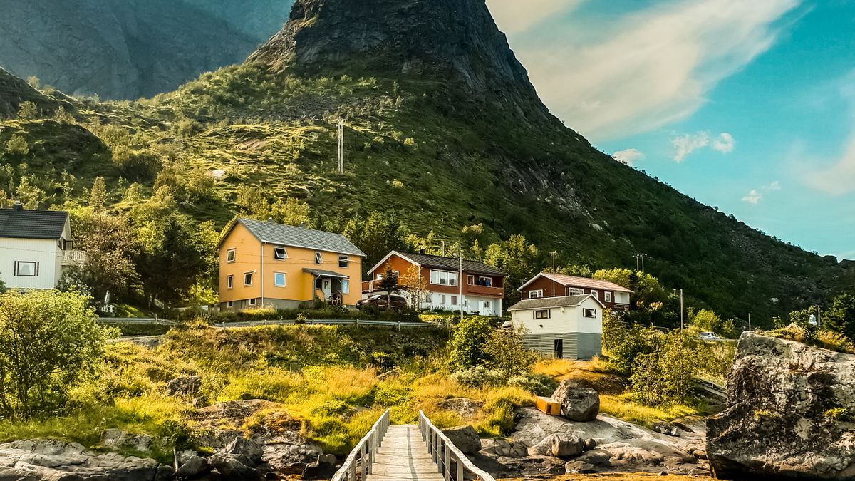 PolyChat: Den Beste Språklæringsappen for Nordmenn i 2025