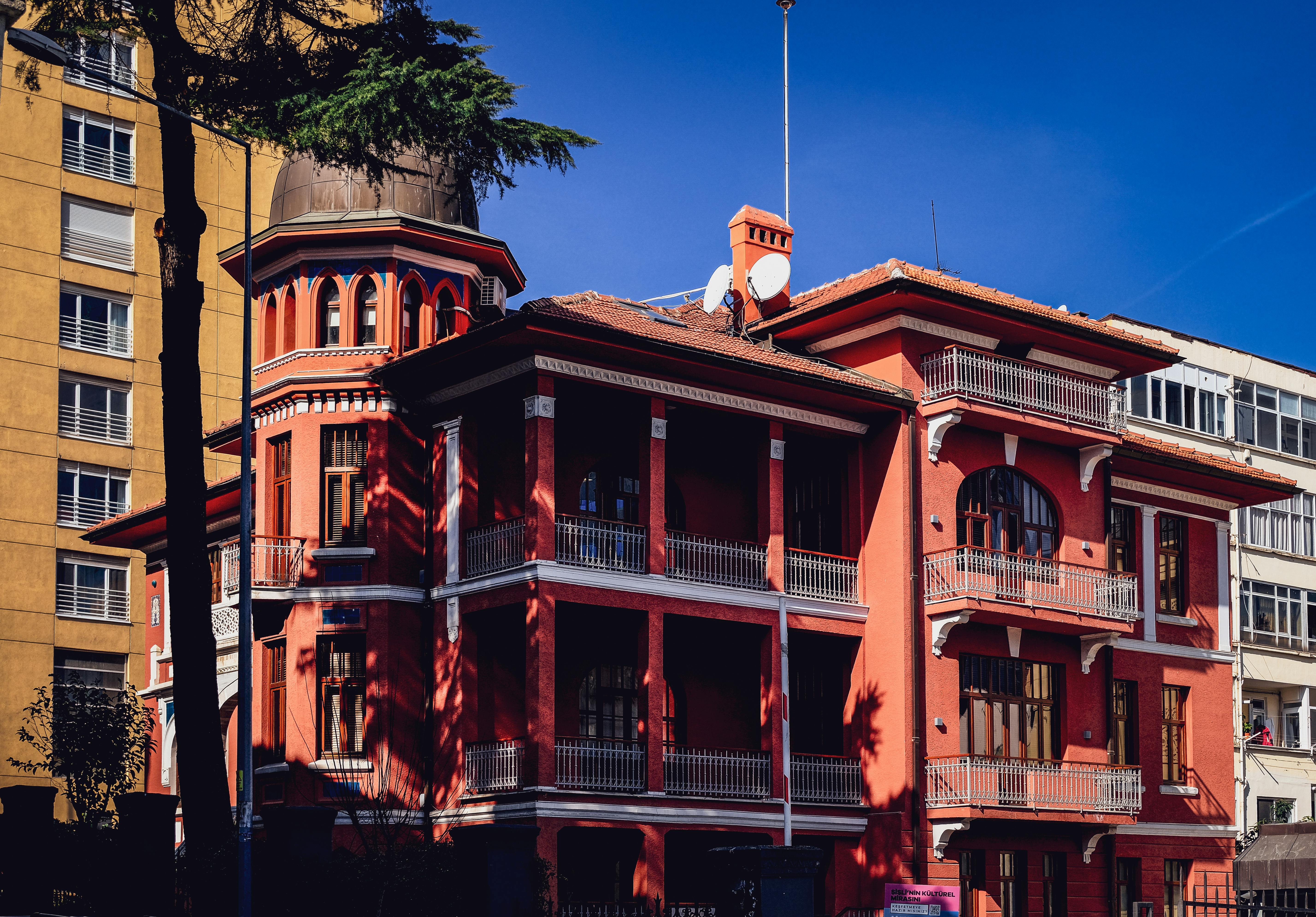 Bozlu Holding Company Building in Istanbul, Turkey · Free Stock Photo