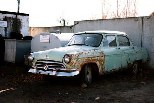 Free stock photo of abandoned, automotive, broken