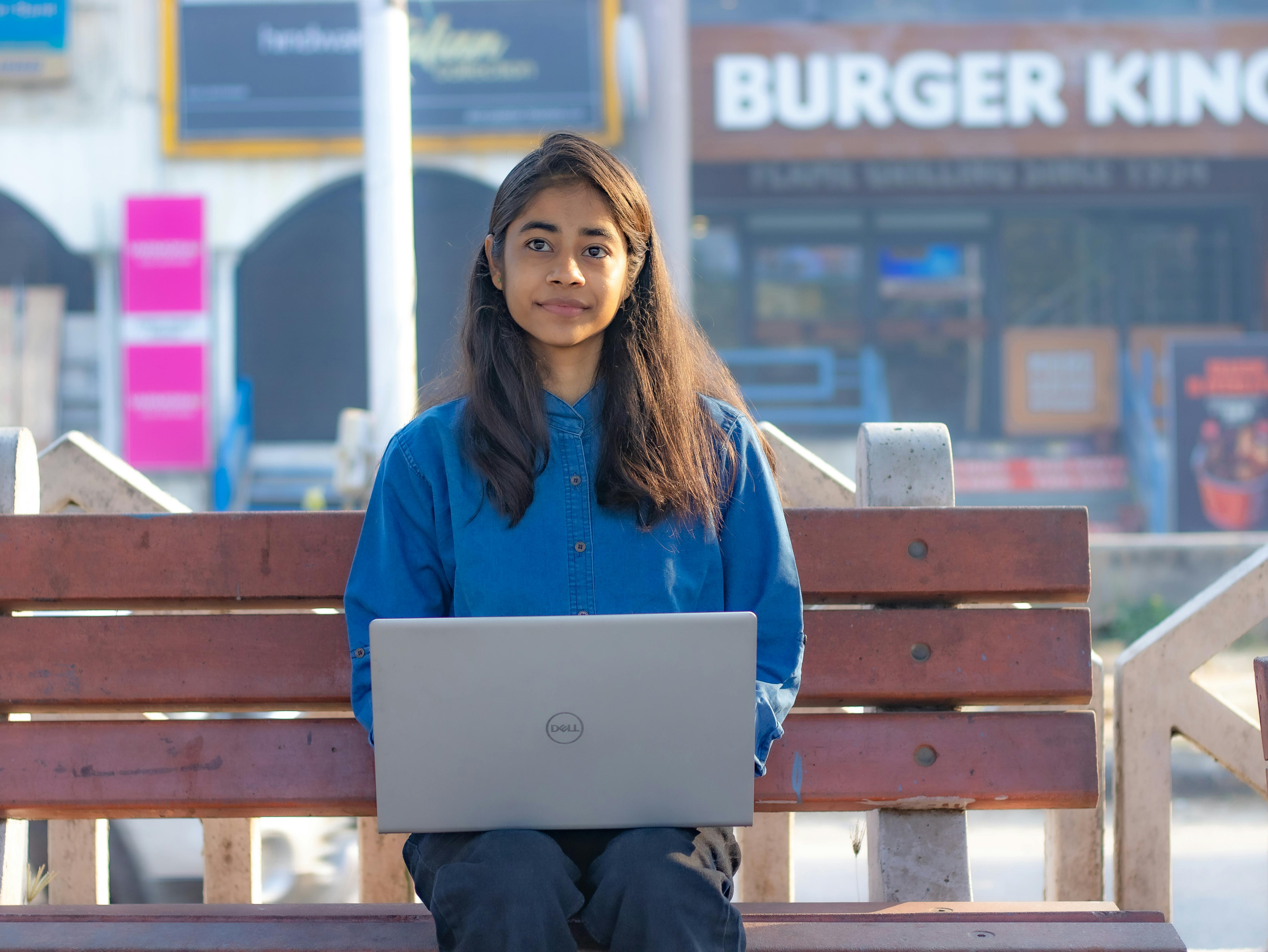 India’s Edtech Surge: Opportunities in Online Education and Training — Photo by Shantanu Kumar on Pexels