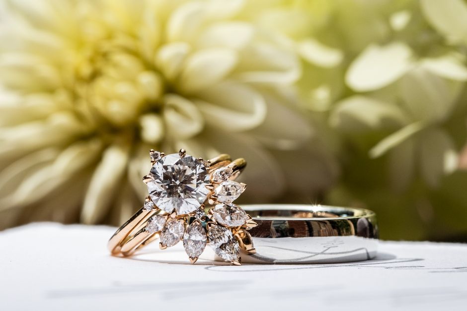 Modern bespoke engagement ring inspired by Art Nouveau leaf motifs Modern bespoke engagement ring inspired by Art Nouveau leaf motifs