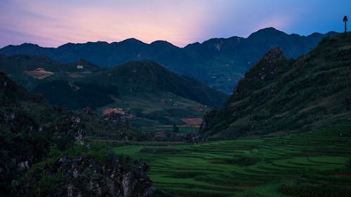 Δωρεάν στοκ φωτογραφιών με αγρόκτημα, αυγή, βουνό Φωτογραφία από στοκ φωτογραφιών