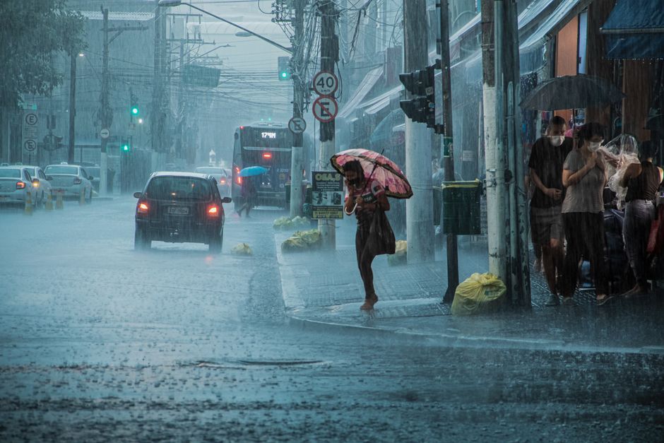 GW初日の関東、警報級の大雨ってどれくらいヤバいんだっけ?